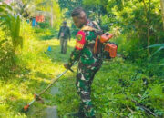 Babinsa Warga Pembersihan Lingkungan yang Kotor